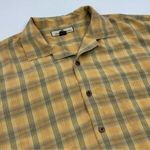 Tommy Bahama Men's M Yellow Plaid Silk Short Sleeve Button‎ Down Shirt